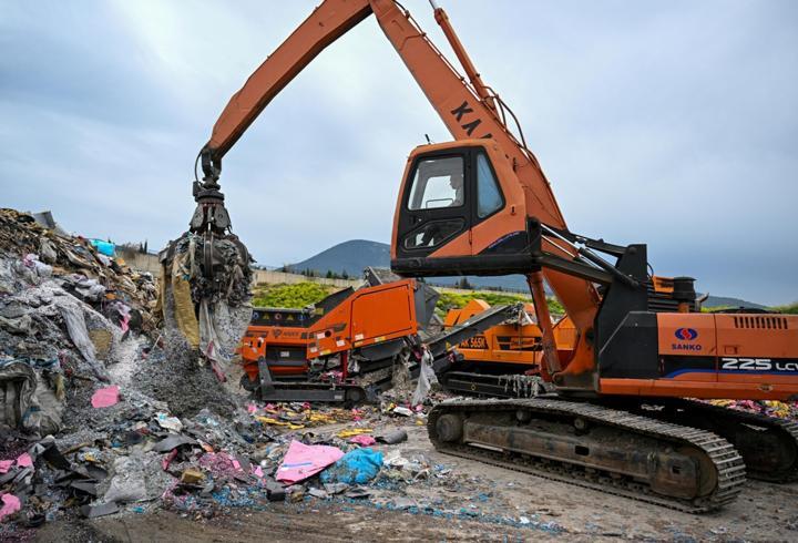 Bornova'da hacimli atıklar yakıta dönüşüyor
