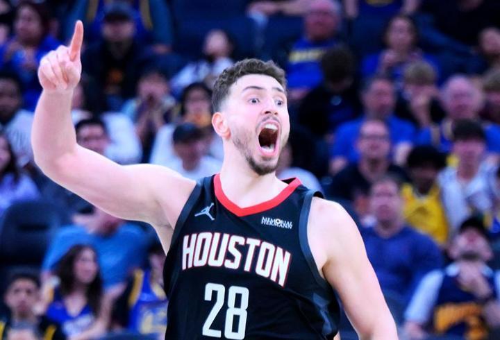 Alperen Şengün son anlarda attı; Houston Rockets, Warriors'ı mağlup etti!