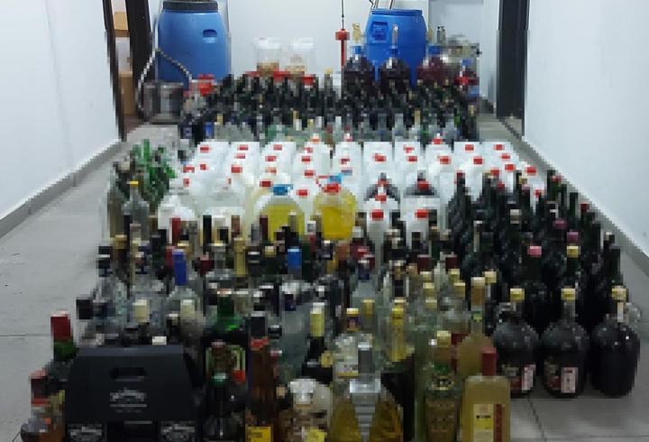 Sahte içki operasyonu: 2 tutuklama