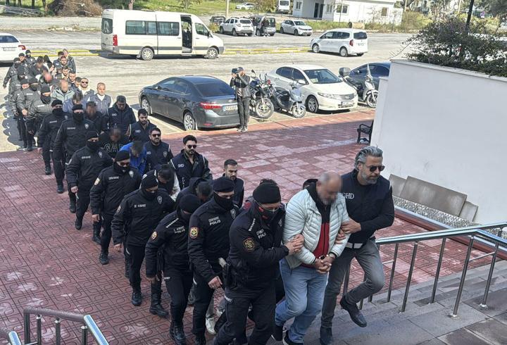 19 kaçak göçmenin öldüğü bot faciasında 12 şüpheli tutuklandı