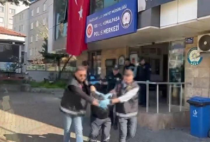 Bağcılar'da bıçaklı kavgaya müdahale eden 2 polis memuru yaralandı