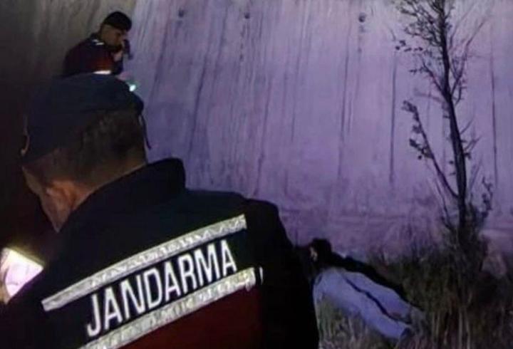 İstinat duvarından düşüp öldü