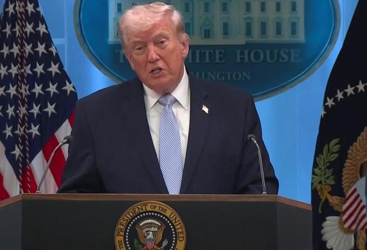 Trump'tan tehdit dolu sözler: İran bir gecede yok edilebilir