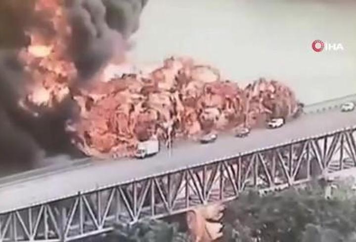 Panama’daki dehşet anları! Alevler köprüye sıçradı: 1 ölü, 2 yaralı...