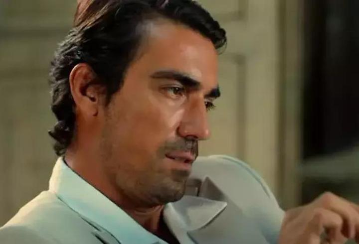 İBRAHİM ÇELİKKOL GÖZALTINA MI ALINDI? İbrahim Çelikkol Kimdir, Kaç Yaşında, Nereli? Neden Gözaltına Alındı? İşte Oynadığı Diziler...