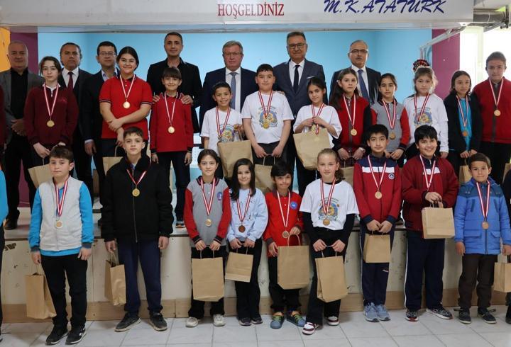 Akıl ve Zeka Oyunları Turnuvası tamamlandı