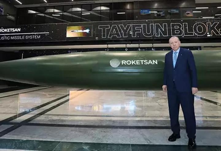 Cumhurbaşkanı Erdoğan, Tayfun Blok-4 füzesine imza attı