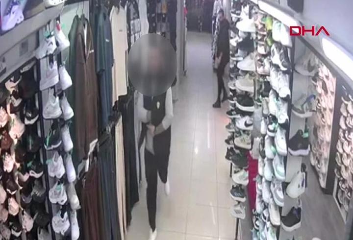 İş yerine ziyarete gittiği arkadaşını öldürdü