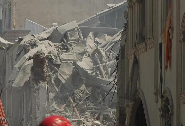 Tahran'daki bir sinagog saldırıda zarar gördü