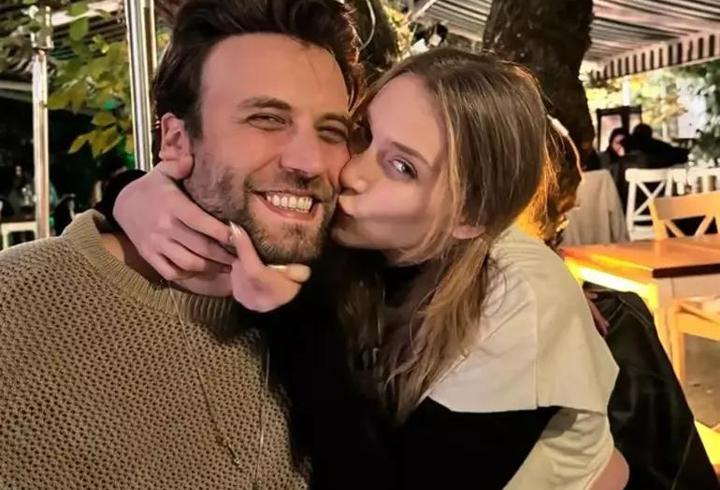 Set aşkı ikinci yılında evliliğe gidiyor! Hayal Köseoğlu ve Nezih Çınarlı’dan romantik kutlama