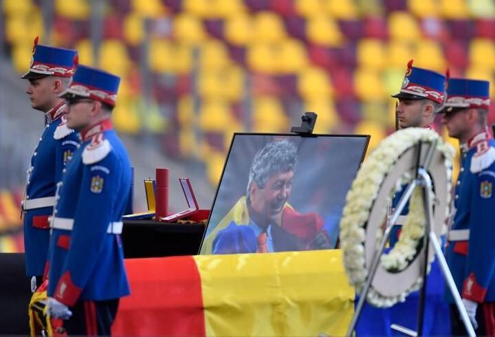 Hayatını kaybeden Mircea Lucescu için hüzünlü tören