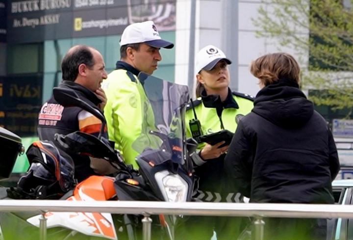 Düzce'de polislere sosyal deney