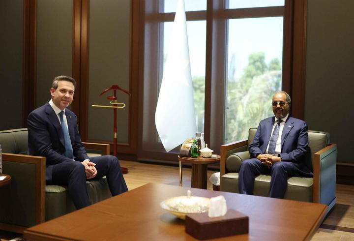Bakan Bayraktar'dan Somali temasları
