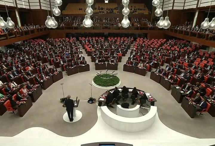 Meclis'te yoklama talebine yeni düzen