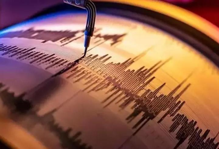 Balıkesir Sındırgı'da 3.6 büyüklüğünde deprem