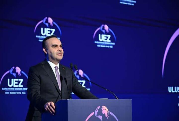 Sanayi ve Teknoloji Bakanı Mehmet Fatih Kacır: Küresel ticaretin merkez ülkelerinden biriyiz