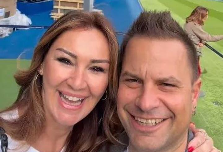 Aşkın 18. Yılı! Pınar Altuğ ve Yağmur Atacan'ın Kutlama Adresi Herkesi Şaşırttı