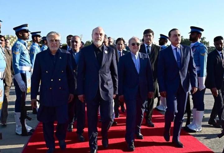 İran heyeti Pakistan’dan ayrıldı