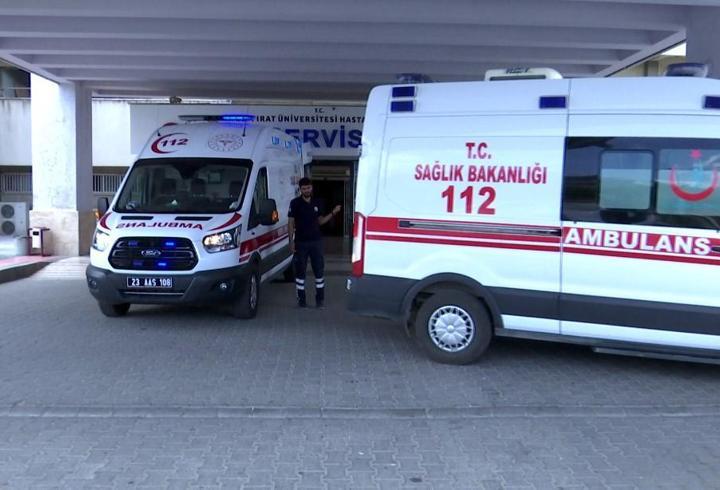 Elazığ’da iskele çöktü; 4 işçi yaralandı