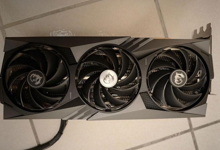 GeForce RTX 4090 alev aldı