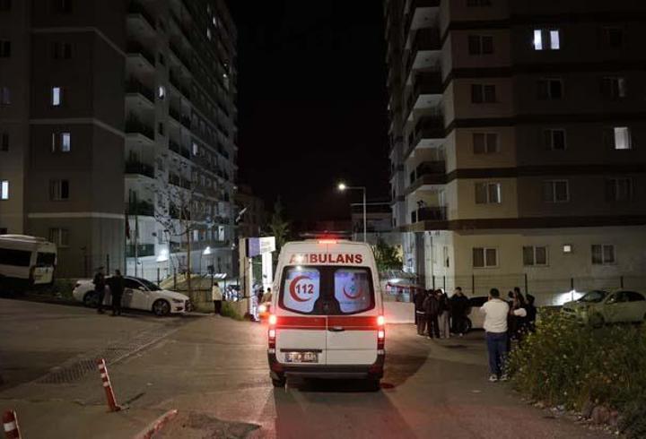 İzmir'de "gıda zehirlenmesi" paniği: 28 öğrenci hastaneye kaldırıldı