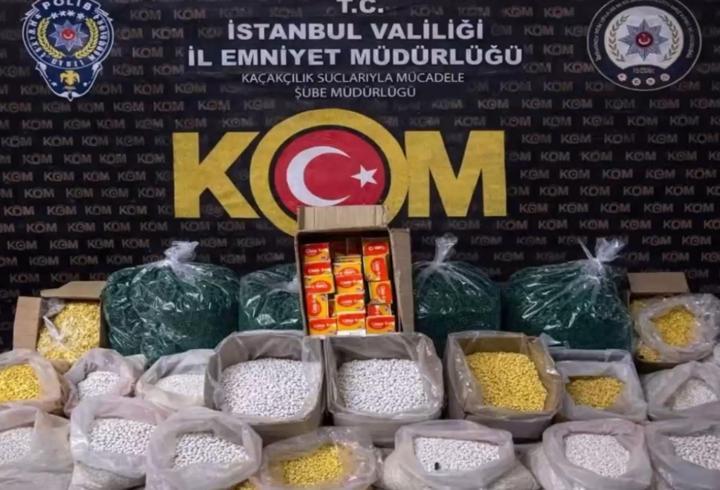 Bayrampaşa'da sahte ilaç operasyonu: 1 milyon 500 bin hap ele geçirildi