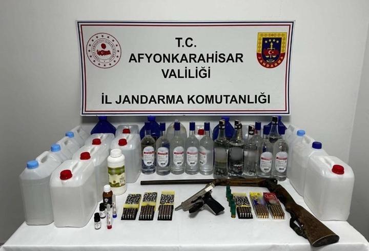 Jandarmadan sahte alkol baskını