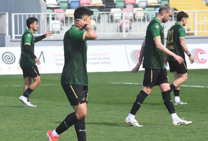 Bornova 1877'de amatör lig üzüntüsü