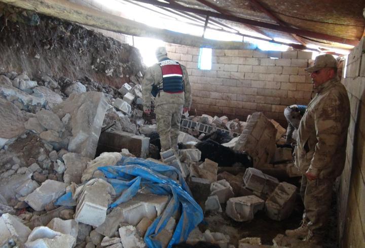 Kilis’te ahır çöktü; 40 koyun öldü