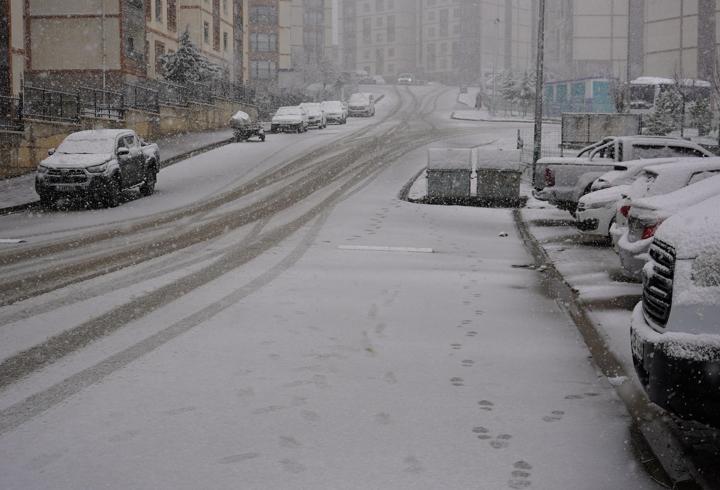 Şırnak’ta kar yağışı etkili oldu
