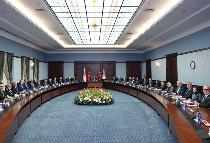 AK Parti'de MYK toplandı