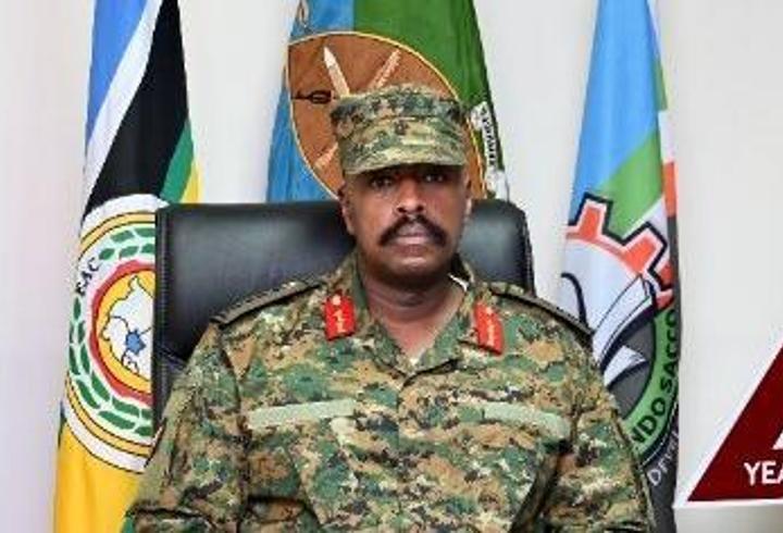 Ugandalı generalden geri adım: Türk kardeşlerimi çok seviyorum