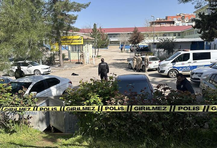 Siverek'te liseye silahlı saldırı olayında gözaltı sayısı 16 oldu