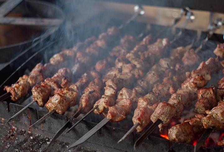 Brezilya sahillerinde 'fahiş hesap tuzağı': Bir şiş kebaba 70 bin TL ödedi!