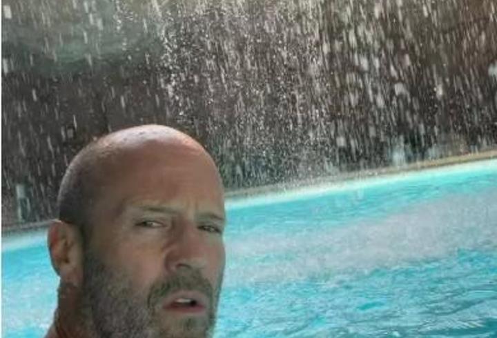 Jason Statham Antalya’da! Tatil kareleri sanal medyada büyük ilgi gördü