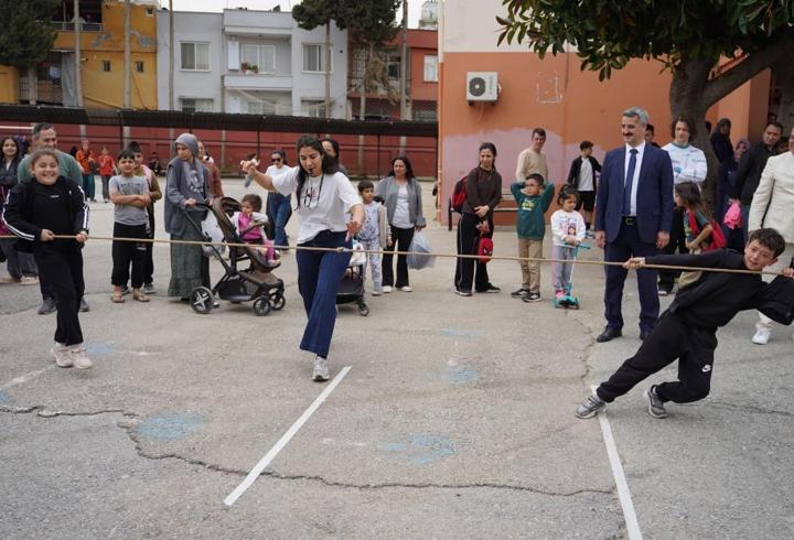 Çocuklar hem geçmişin mirasını hem de geleceğin becerilerini bir arada yaşadı