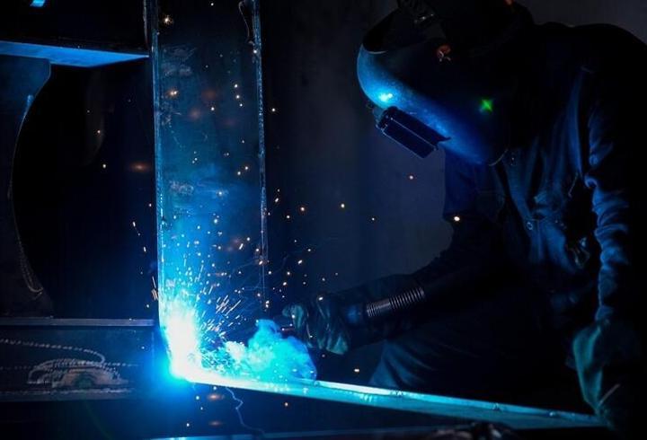 Ücretli çalışan sayısı 15,5 milyonu aştı: Hizmet sektörü öne çıktı