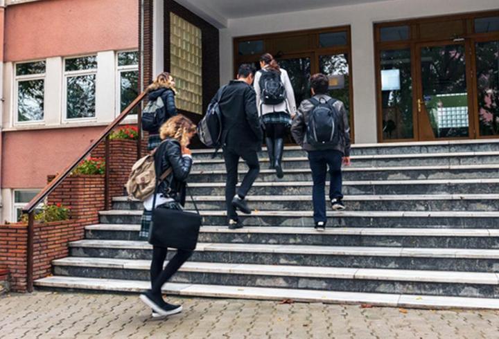 Elazığ Valisi Hatipoğlu duyurdu: Okullara randevusuz giriş yasaklandı