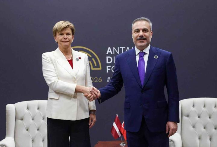 Dışişleri Bakanı Hakan Fidan, Letonyalı mevkidaşı Braze ile görüştü