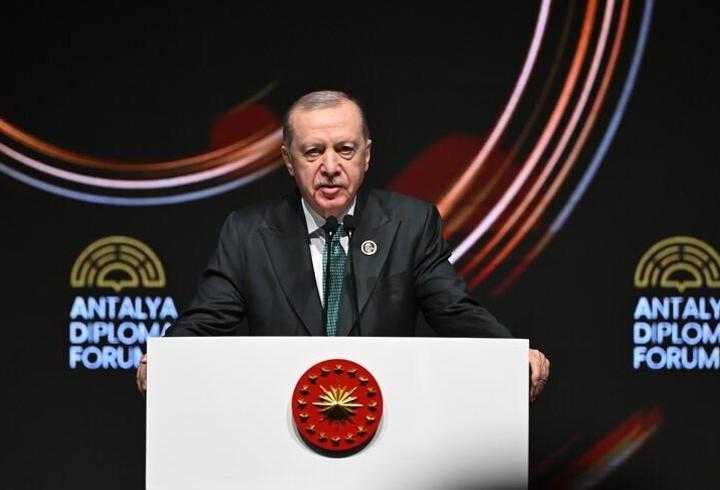 Cumhurbaşkanı Erdoğan'ın Antalya Diplomasi Forumu konuşması 3 dilde kitaplaştırıldı