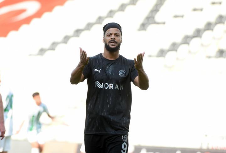 Manisa FK'da Diony rüzgarı