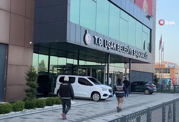 Uşak'ta "yolsuzluk" soruşturmasında ‘eğlence mekanları haraca bağlandı’ iddiası