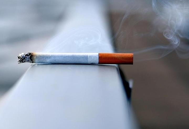 İngiltere'den sigara kararı! Ömür boyu yasak geliyor