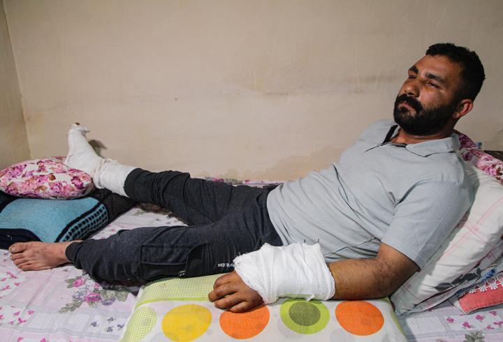 Çatıdan düşüp ağır yaralanan kaynak ustası: Ailemin tek geçim kaynağı benim, zor durumdayım