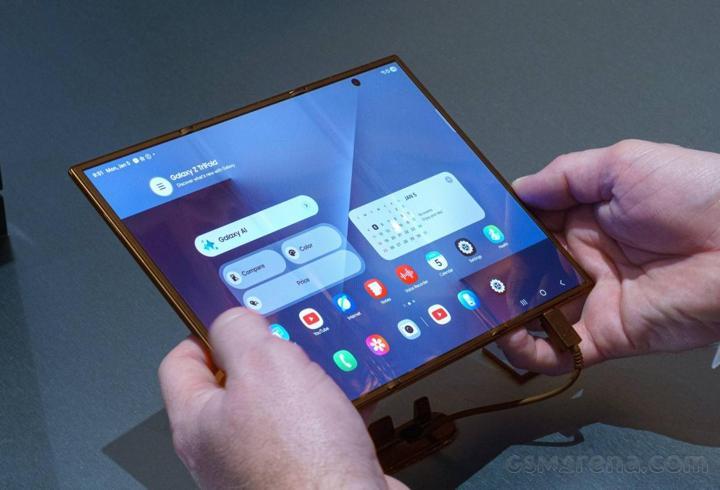 Katlanabilir teknolojide yeni eşik