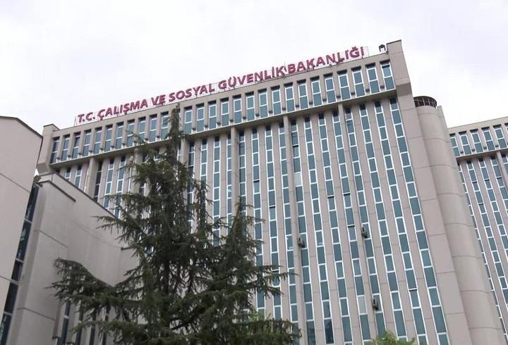 Çalışma belgelerinde sahteciliğe önlem