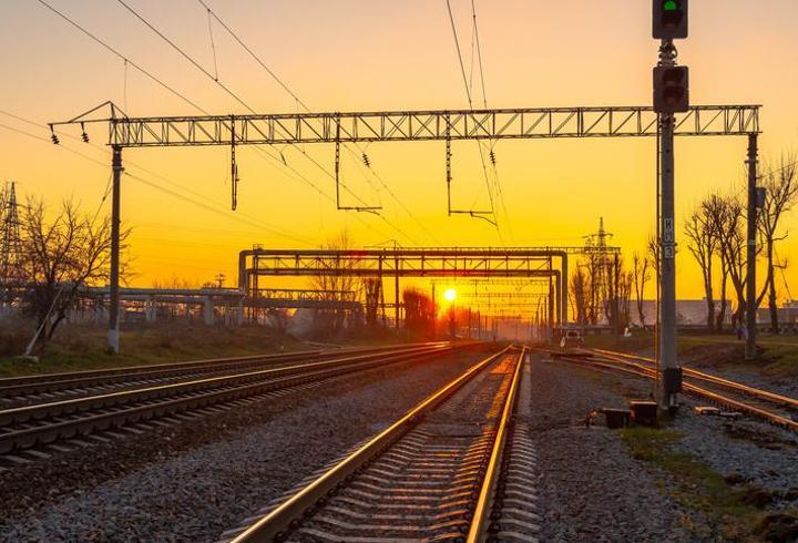 Danimarka'da iki tren çarpıştı: Yaralılar var