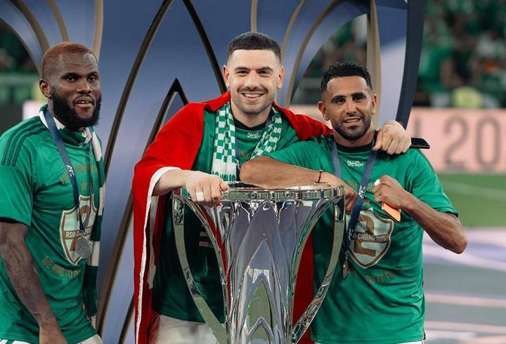 Merih Demiral'ın formasını giydiği Al-Ahli, Asya Şampiyonlar Ligi'nde bir kez daha şampiyon oldu