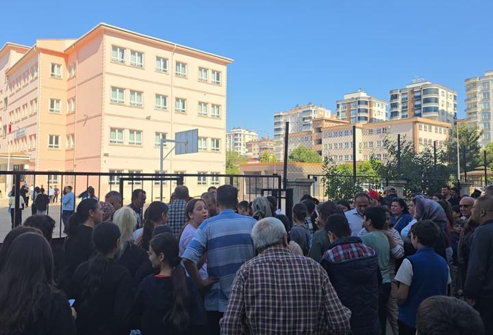 Kozan'da bursluluk sınavı heyecanı