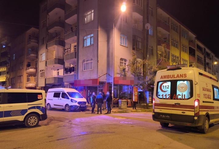 Iğdır'da 1’i kadın 2 kişinin, evde silahla vurulmuş cesetleri bulundu